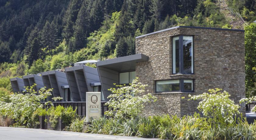 Queenstown Park Boutique Hotel Екстер'єр фото